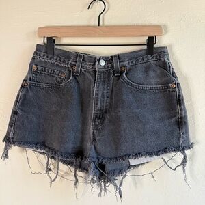 Levi's 550 High Rise Shortie Distressed BlackGray Denim Shorts Waist Size 34